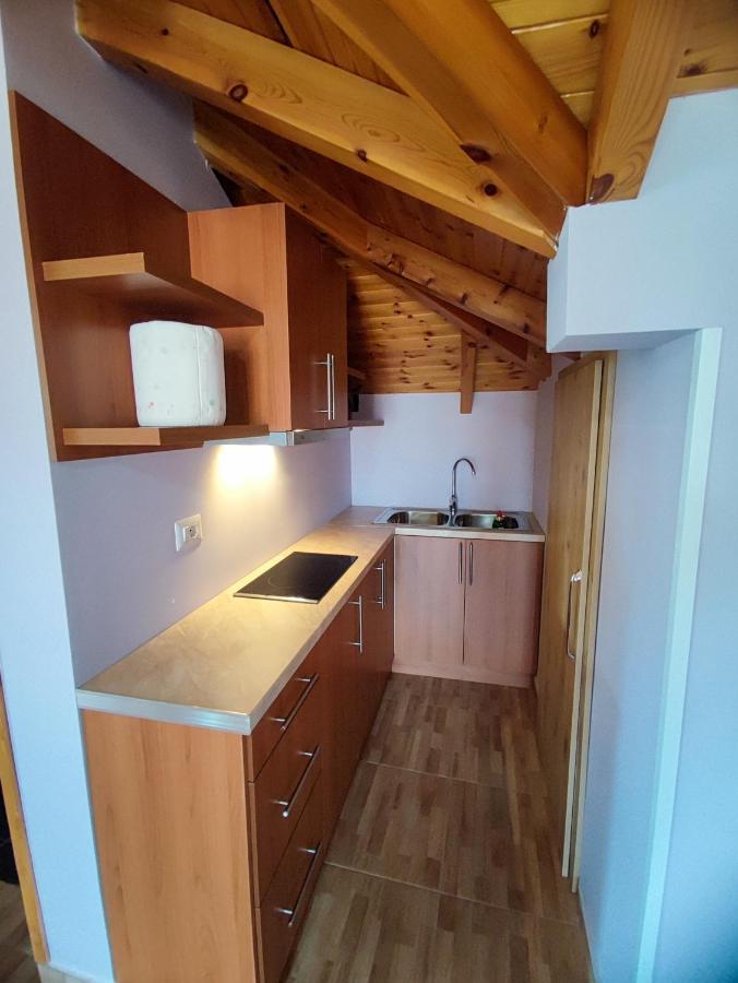 Appartement Lovely 1 - Bedroom Loft With Free Parking *