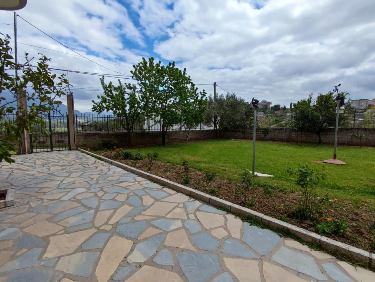 Lovely 1 - Bedroom Loft With Free Parking
